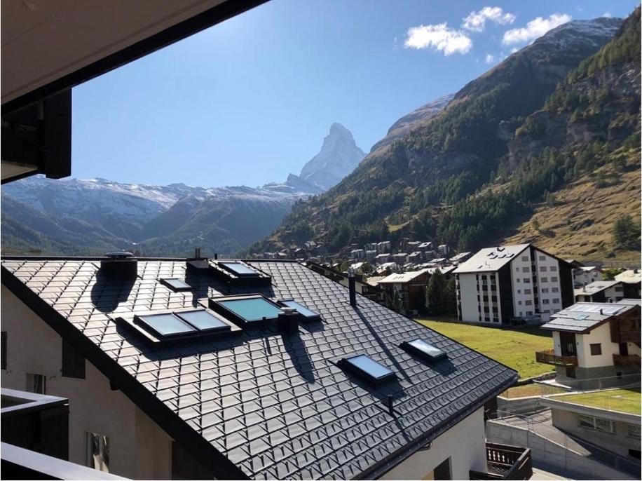 Haus Mirador with great views of the Matterhorn room 1